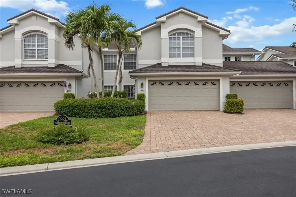 5921 Three Iron Drive Naples FL 34110
