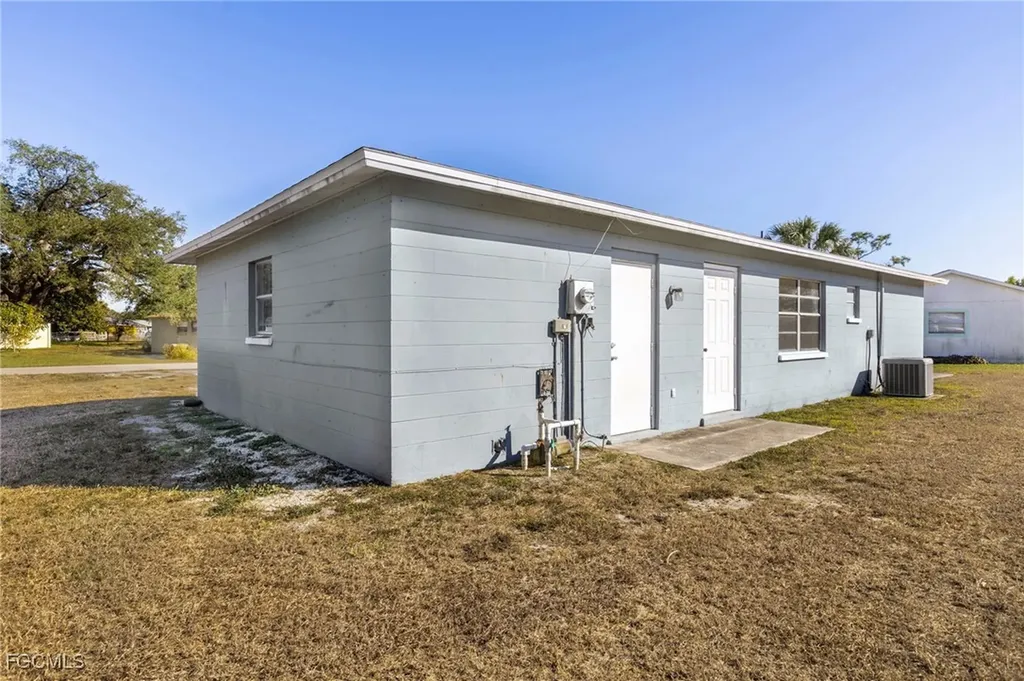 106 Stetson Street Lehigh Acres FL 33936
