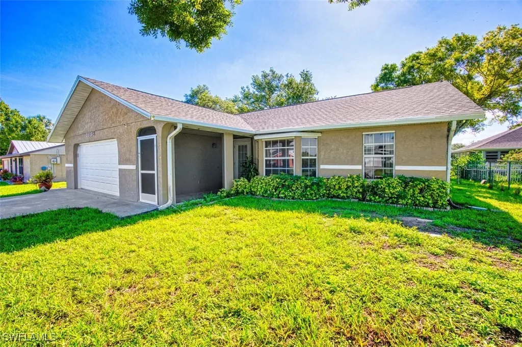 16268 Horizon Road North Fort Myers FL 33917