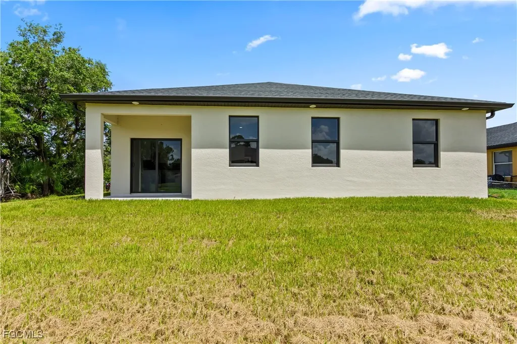 6010 Acorn Circle Labelle FL 33935