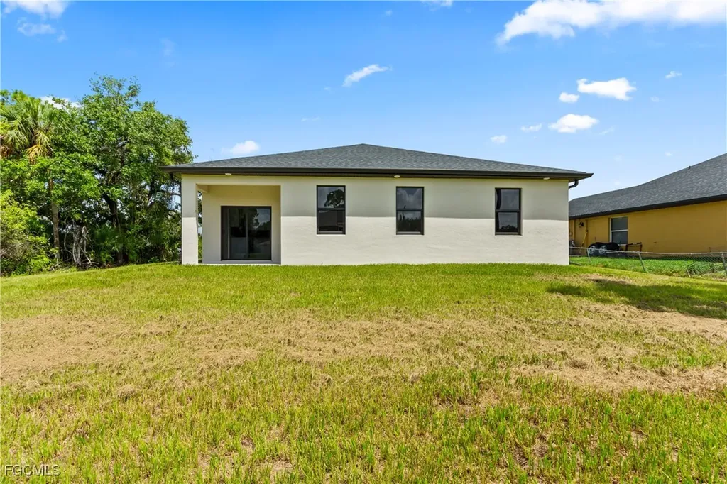 6010 Acorn Circle Labelle FL 33935