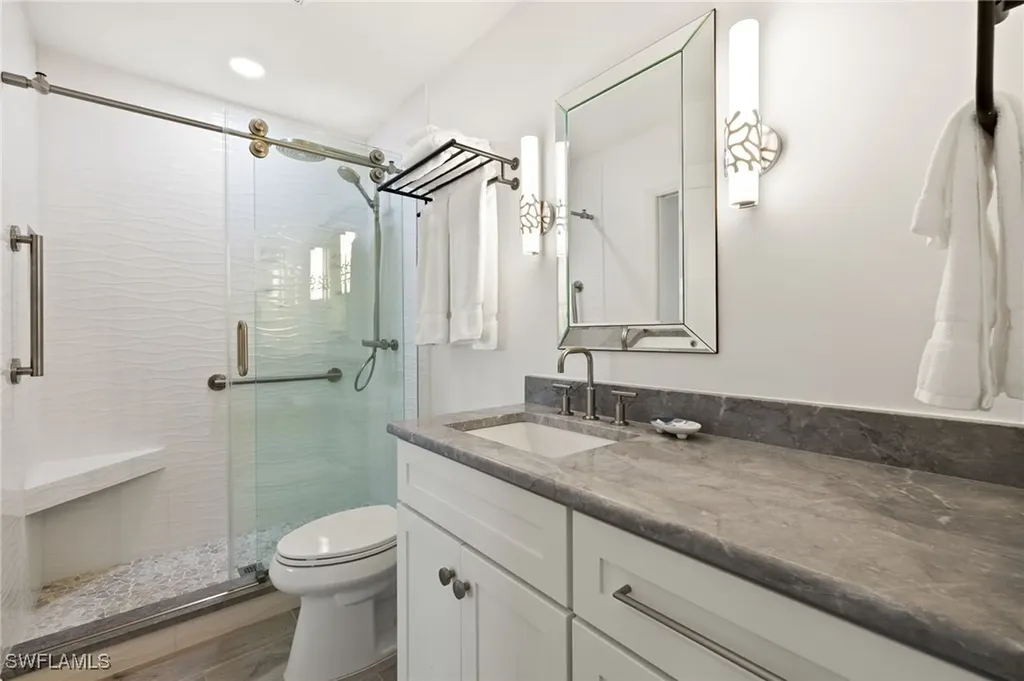 827 E Gulf Drive Sanibel FL 33957