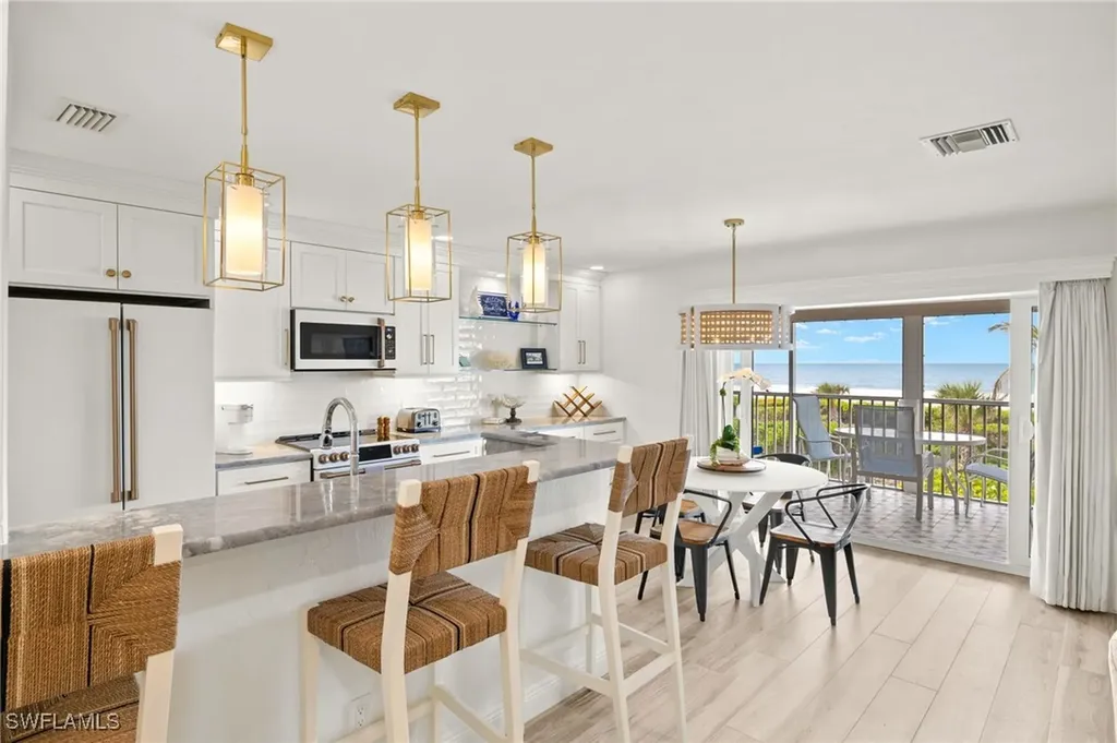 827 E Gulf Drive Sanibel FL 33957