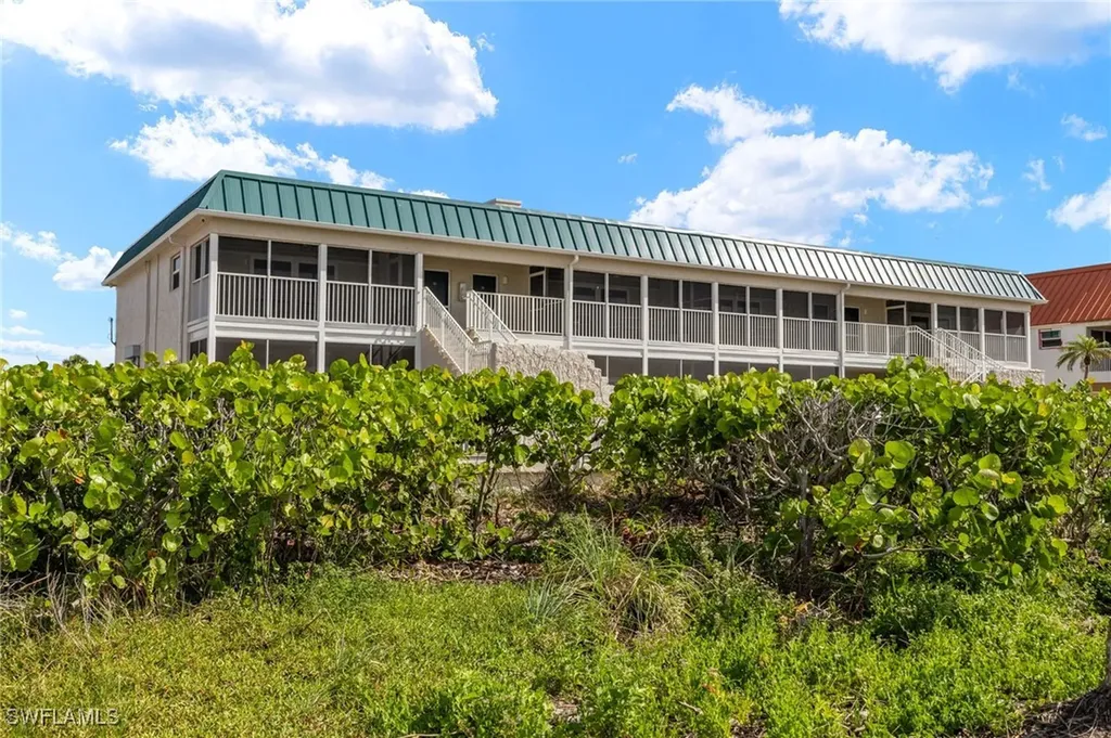 827 E Gulf Drive Sanibel FL 33957