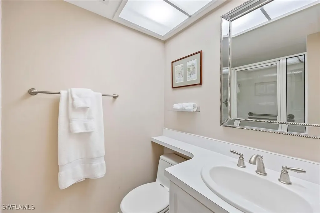 45 High Point Circle S Naples FL 34103