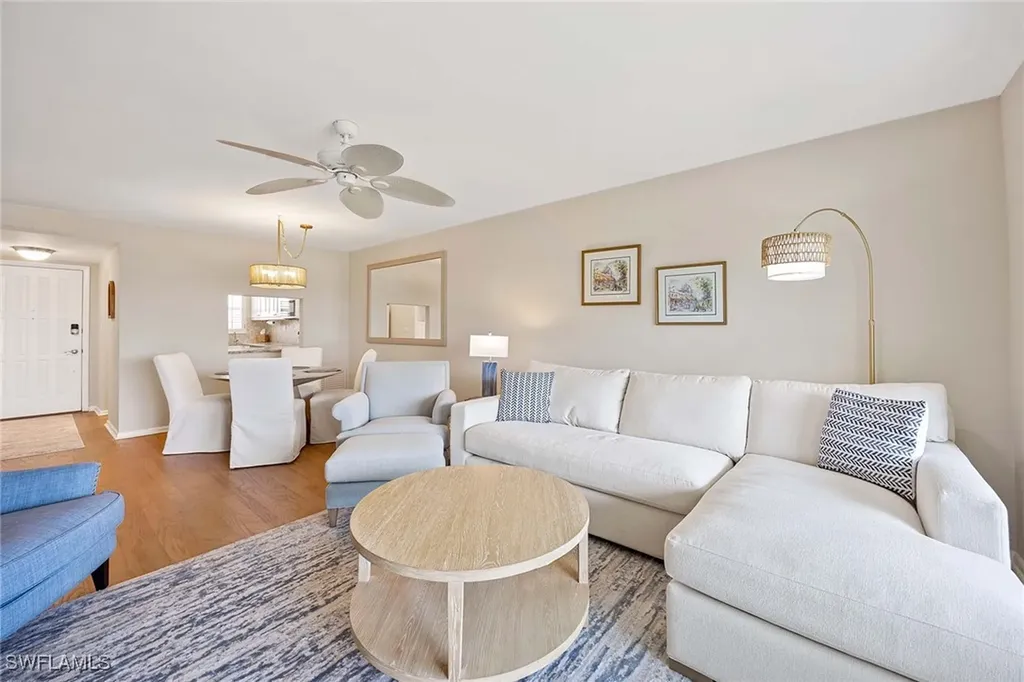 45 High Point Circle S Naples FL 34103