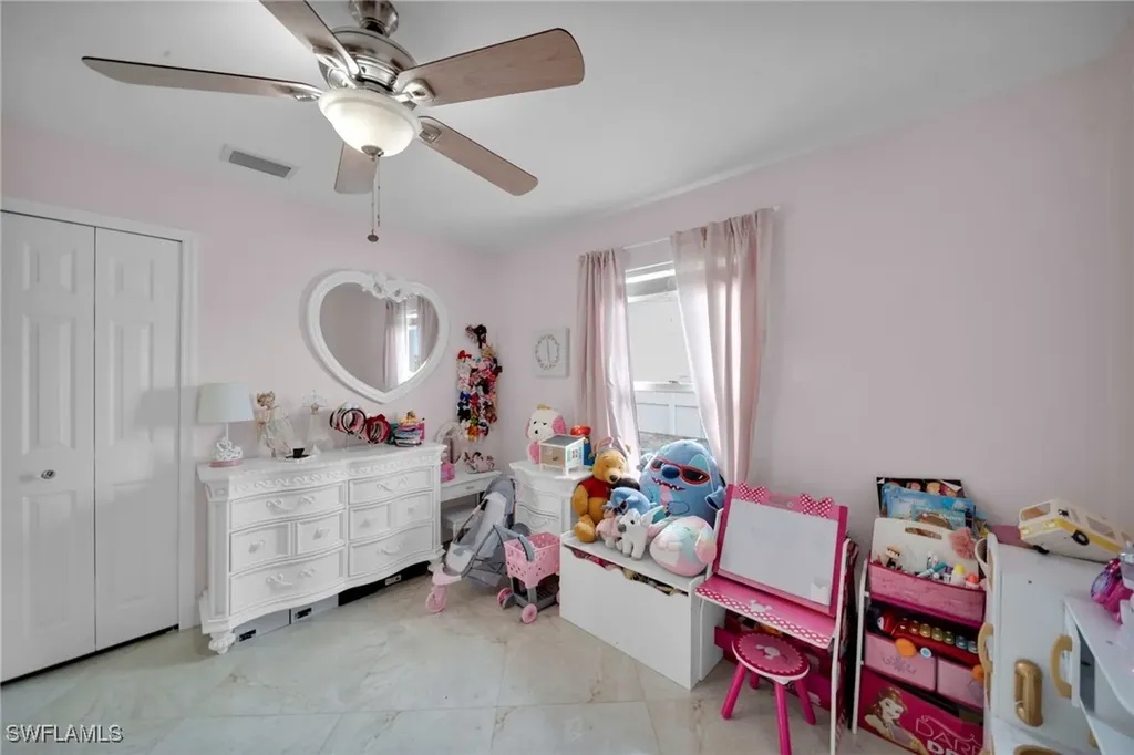 637 SW 9th Avenue Cape Coral FL 33991