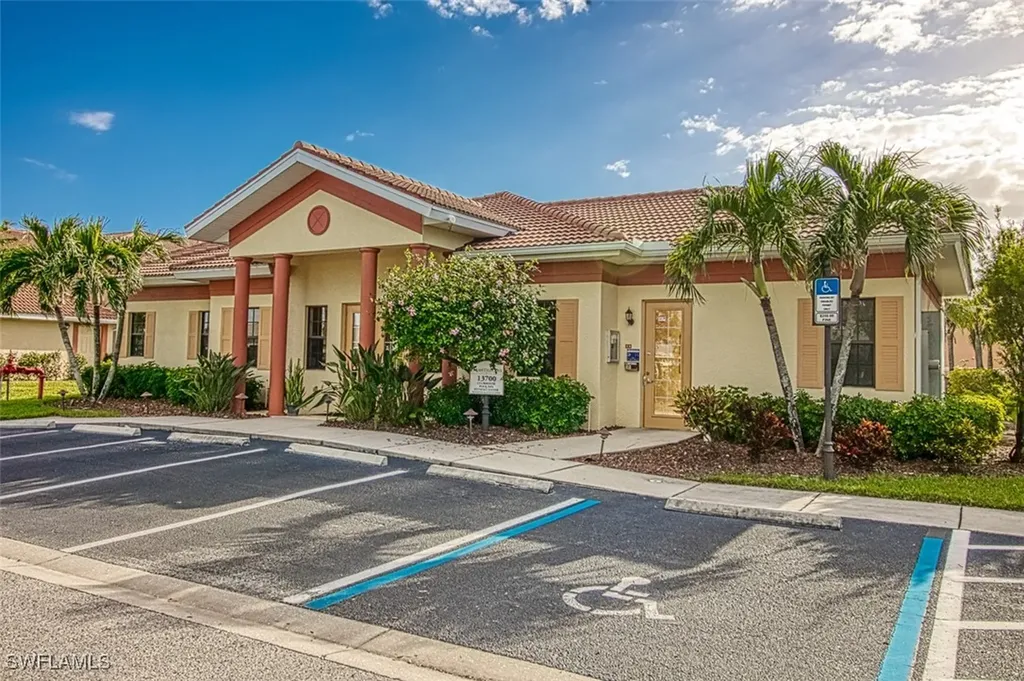 13751 Julias Way Fort Myers FL 33919