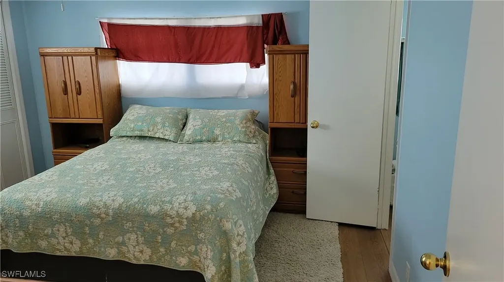 123 Sun Circle Fort Myers FL 33905