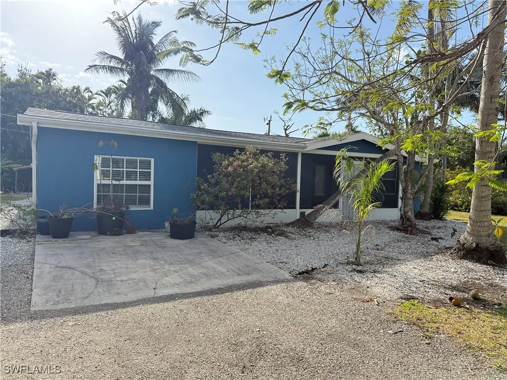 10899 Russell Road Bokeelia FL 33922