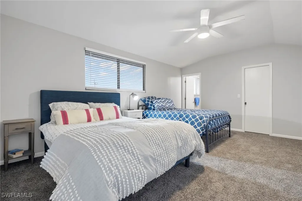 4904 Vincennes Street Cape Coral FL 33904