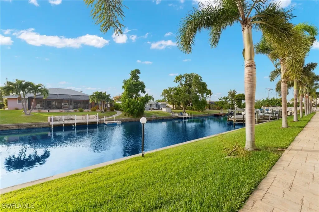 4904 Vincennes Street Cape Coral FL 33904