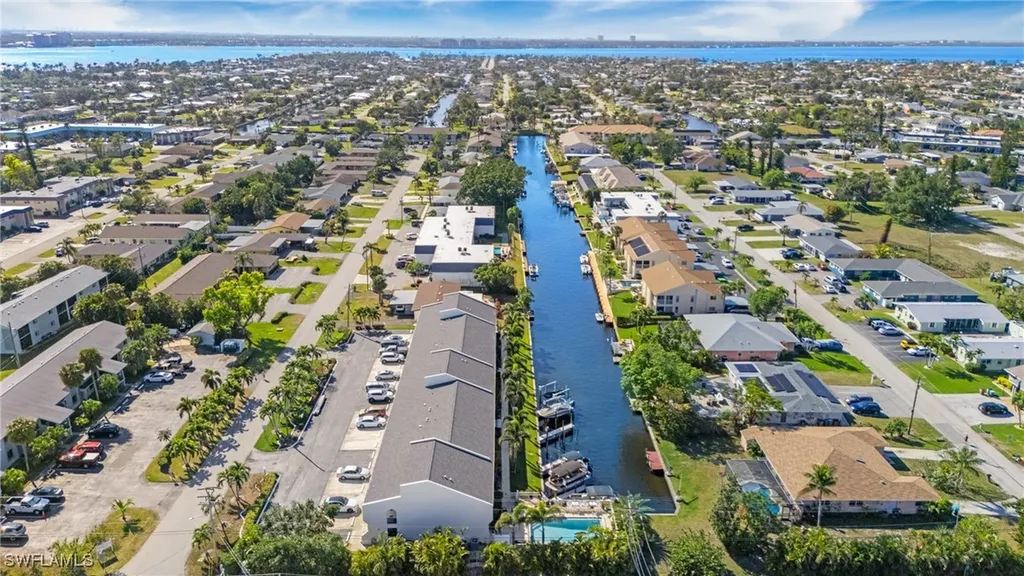 4904 Vincennes Street Cape Coral FL 33904
