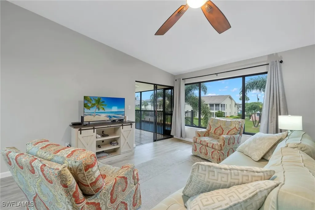 4904 Vincennes Street Cape Coral FL 33904
