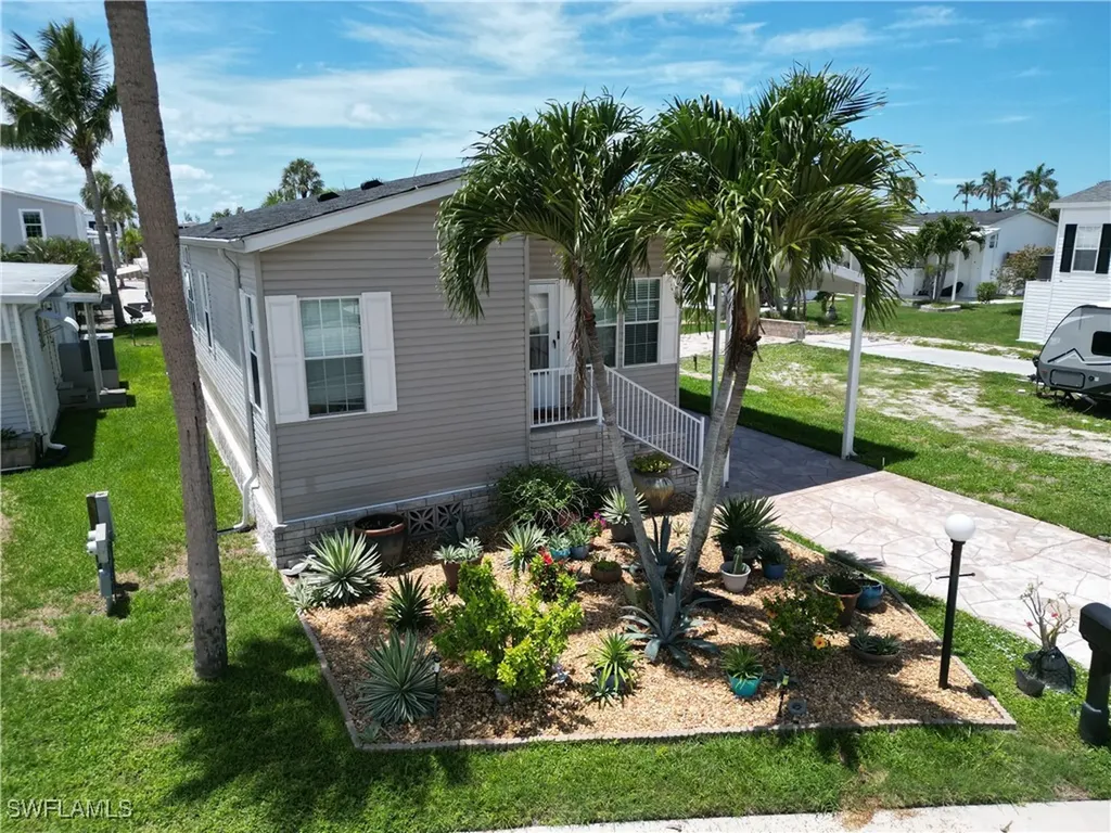 11341 Bayside Boulevard Fort Myers Beach FL 33931