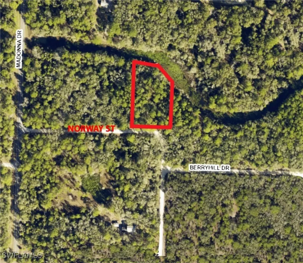 7176 Norway Street Webster FL 33597