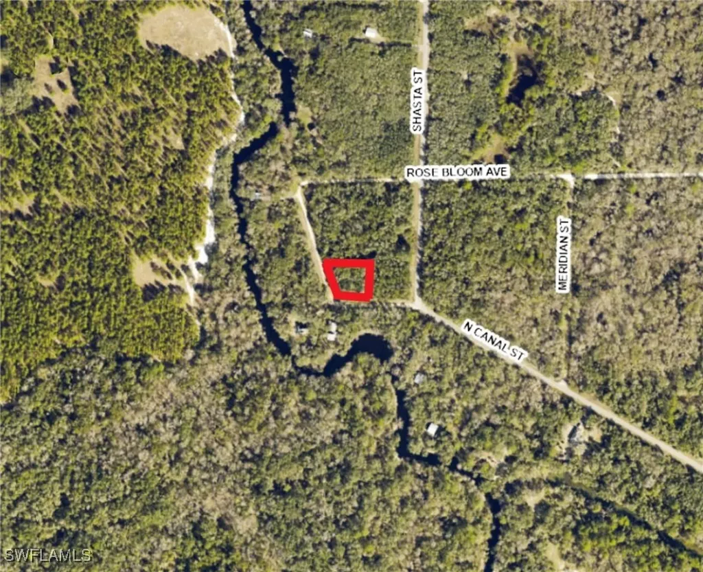 7478 N Canal Street Webster FL 33597