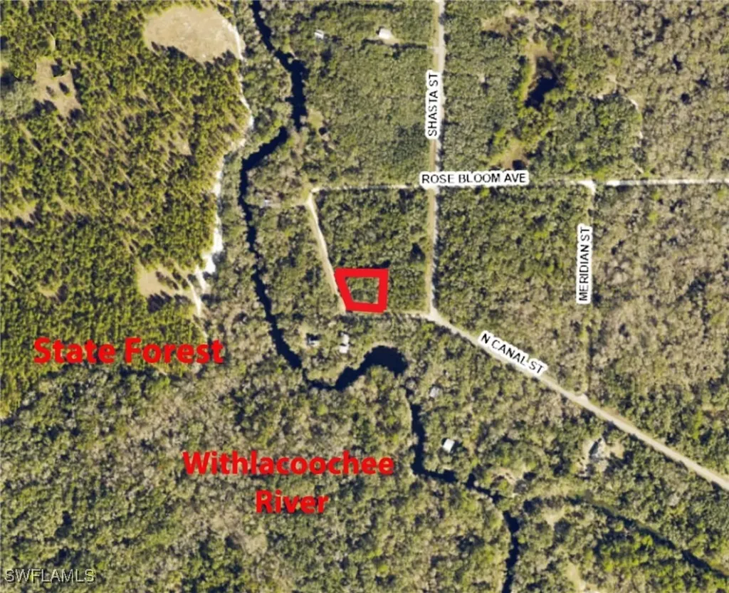 7478 N Canal Street Webster FL 33597