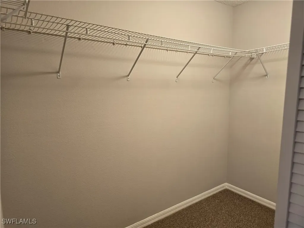 605 Squire Circle Naples FL 34104