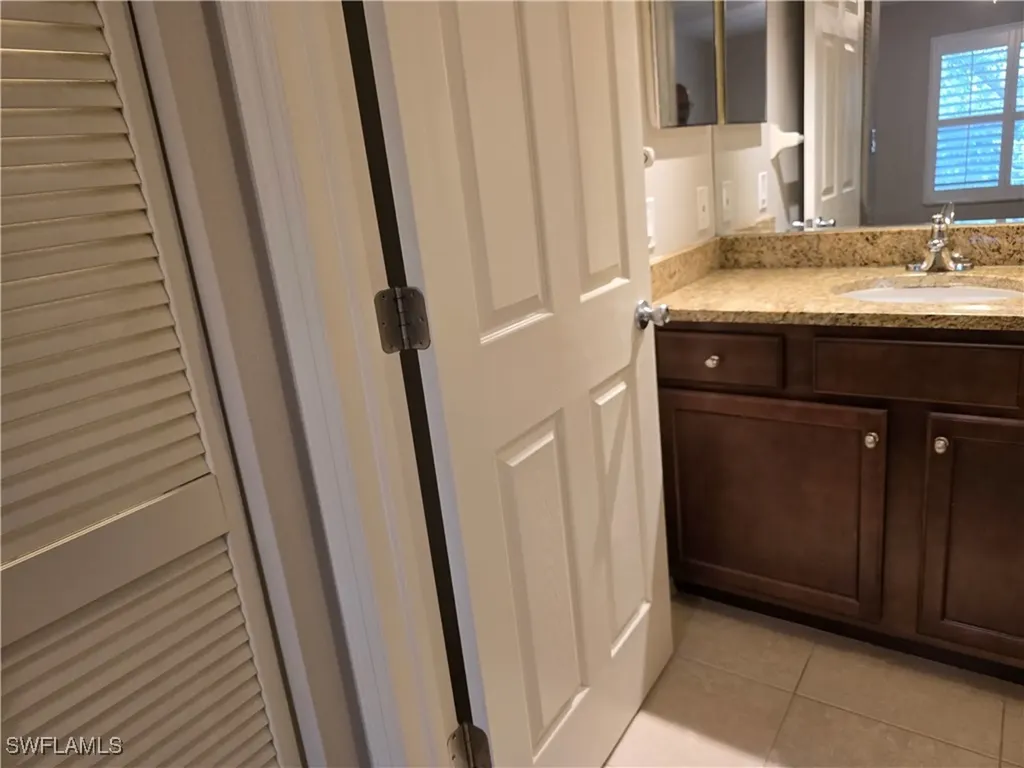 605 Squire Circle Naples FL 34104