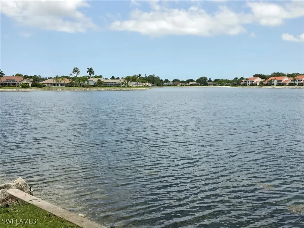 605 Squire Circle Naples FL 34104