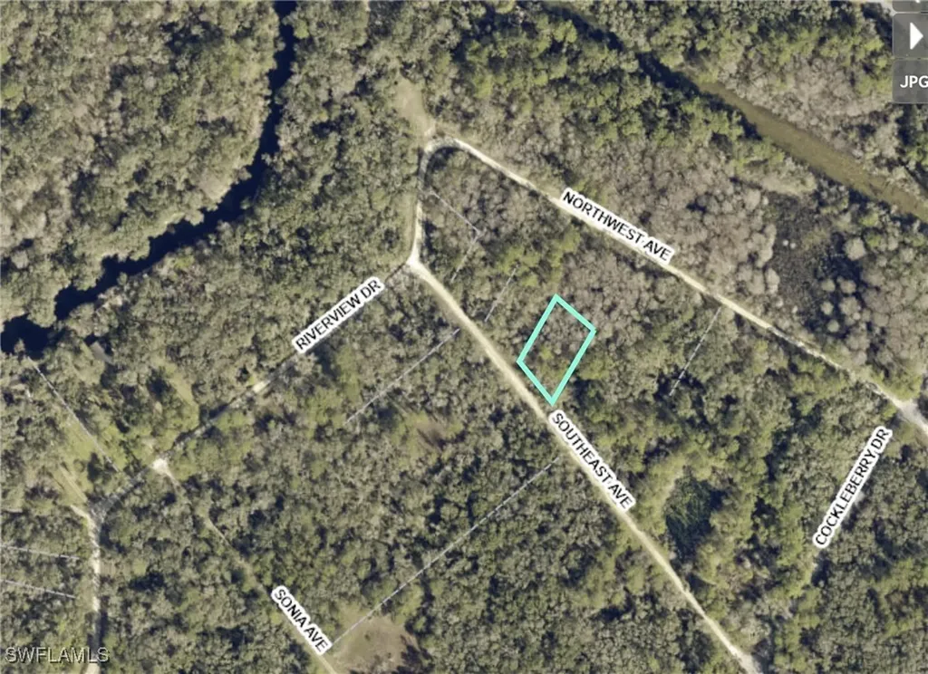 7406 Southeast Avenue Webster FL 33597