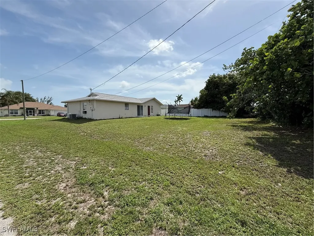 317 SE 14th Terrace Cape Coral FL 33990