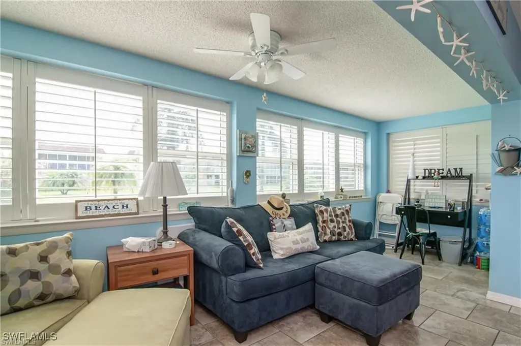 1400 Pompei Lane Naples FL 34103
