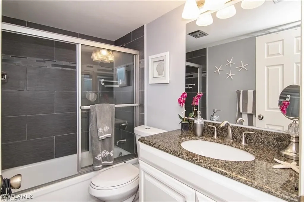 1400 Pompei Lane Naples FL 34103