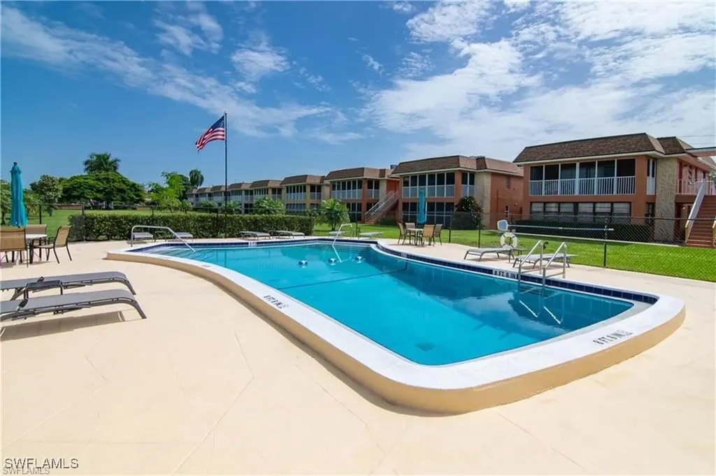 1400 Pompei Lane Naples FL 34103