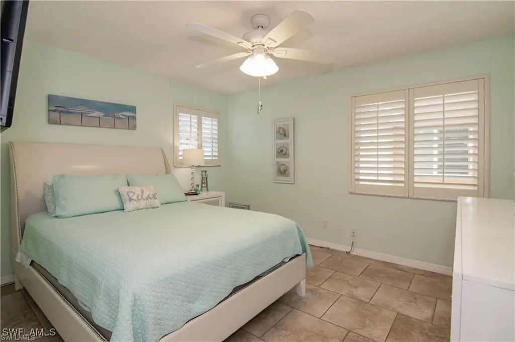 1400 Pompei Lane Naples FL 34103
