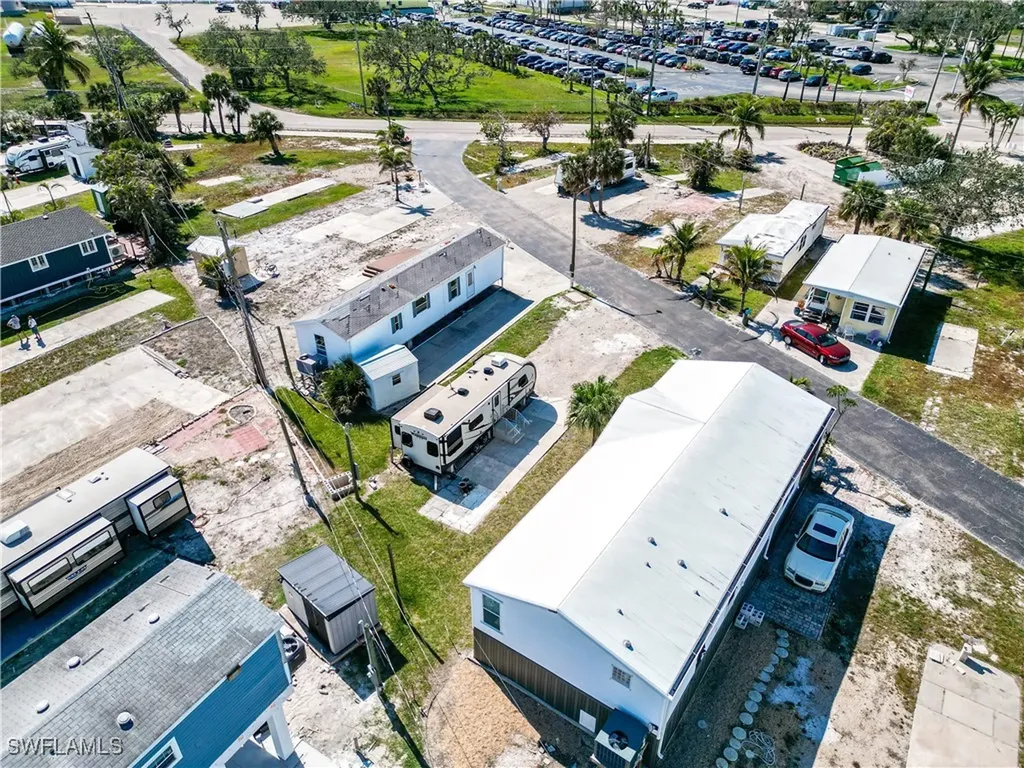 38 Helen Lane Fort Myers Beach FL 33931