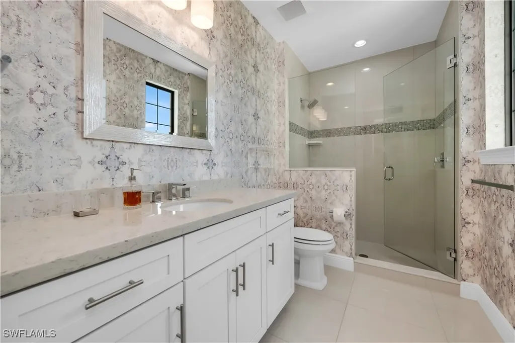 2739 Tiburon Boulevard E Naples FL 34109