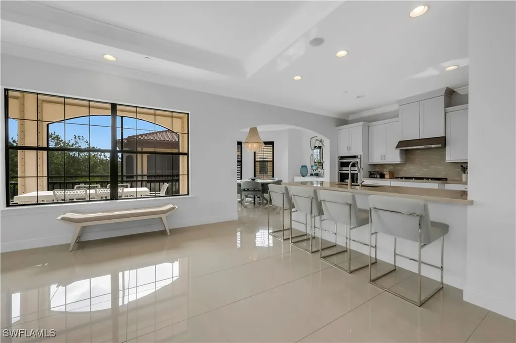 2739 Tiburon Boulevard E Naples FL 34109