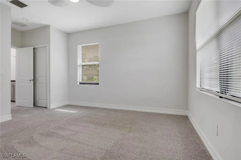 7501 Carnegie Way Naples FL 34119