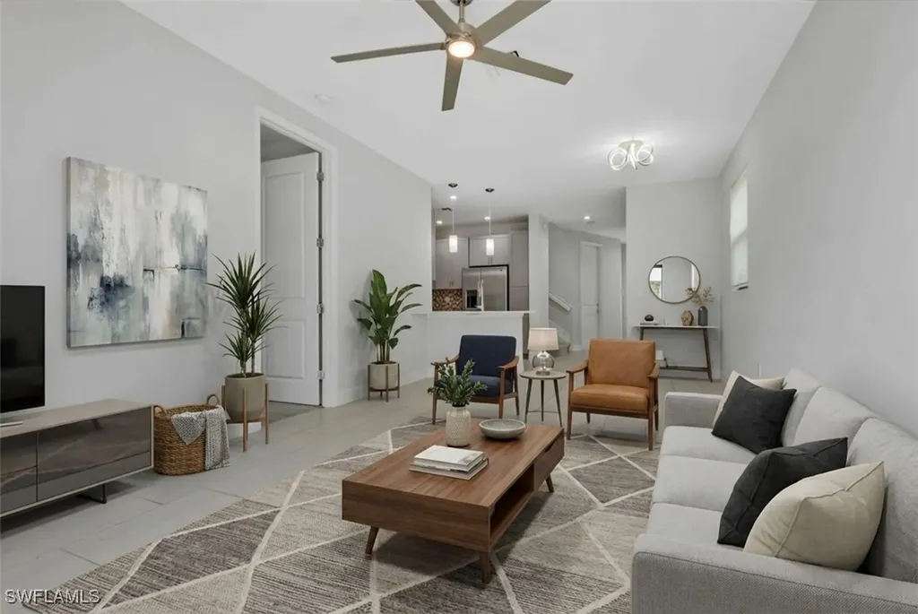 7501 Carnegie Way Naples FL 34119