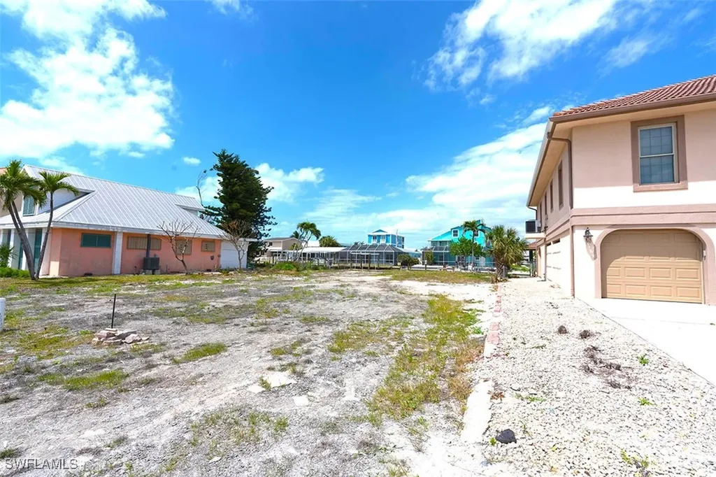 185 Egret Street Fort Myers Beach FL 33931