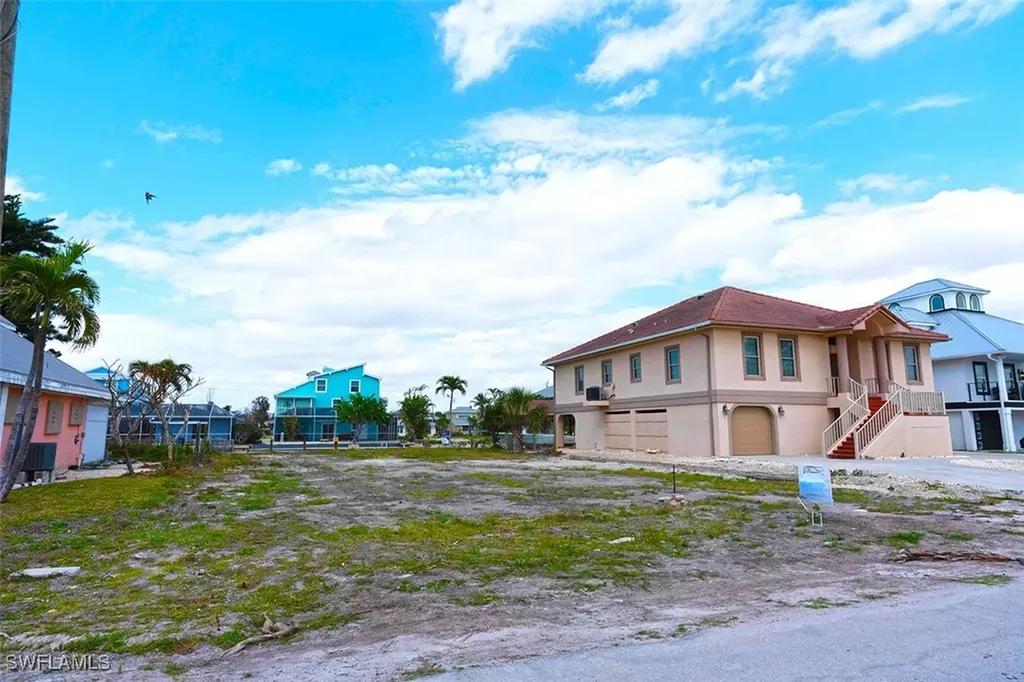 185 Egret Street Fort Myers Beach FL 33931