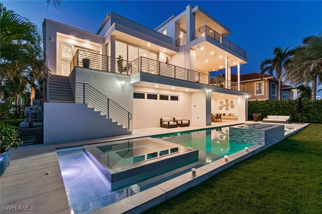 Naples FL, 432 Bayside Avenue