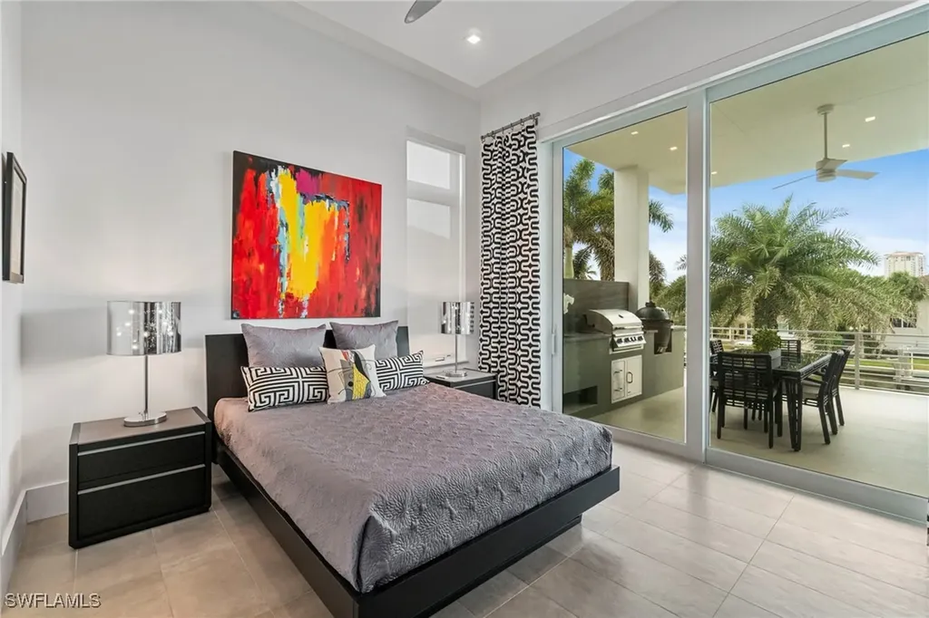 432 Bayside Avenue Naples FL 34108