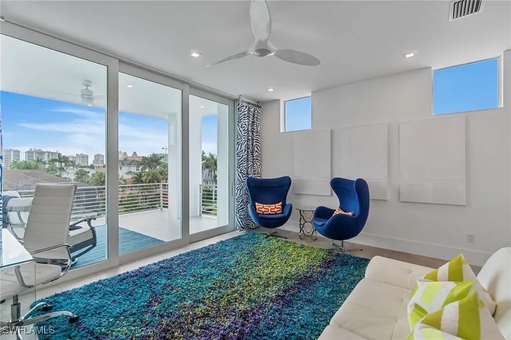 432 Bayside Avenue Naples FL 34108
