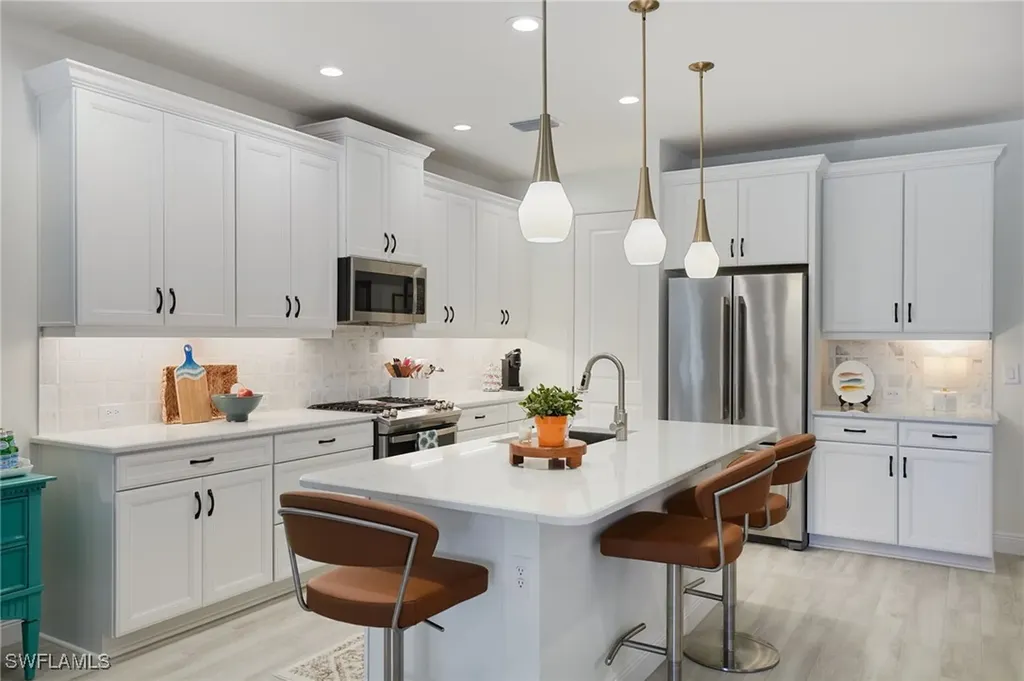 8815 Pigeon Key Fort Myers FL 33908