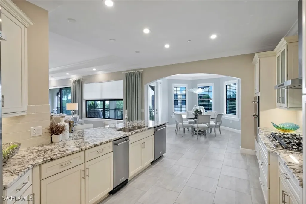 16445 Carrara Way Naples FL 34110