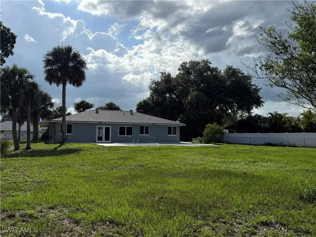 304 North Avenue Lehigh Acres FL 33936