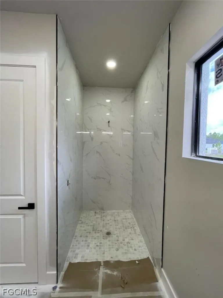 1601 W 9th Street Lehigh Acres FL 33972