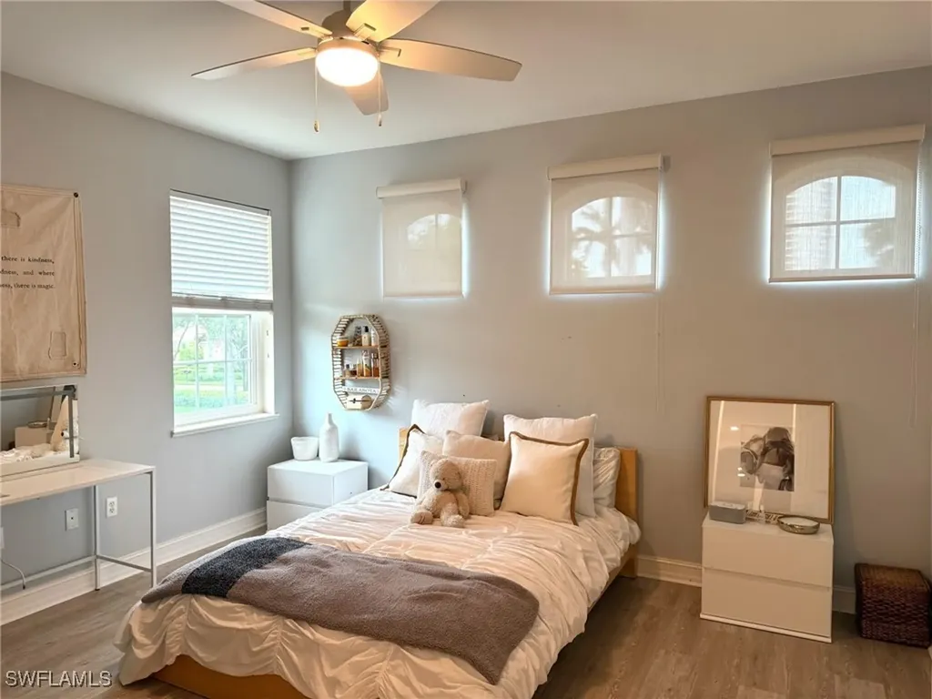 1252 Rialto Way Naples FL 34114