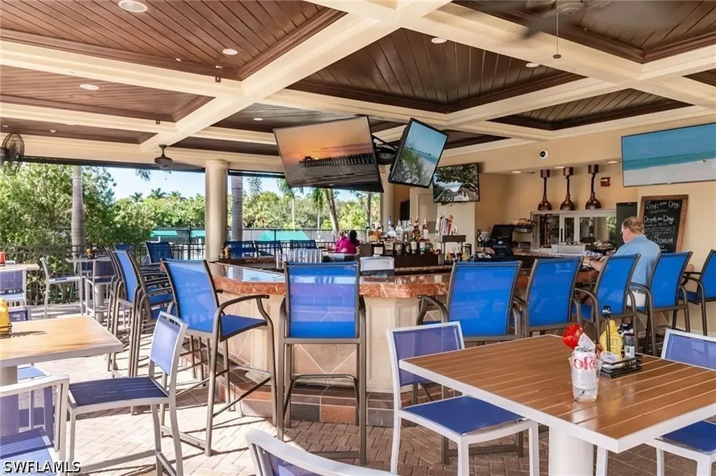 1252 Rialto Way Naples FL 34114