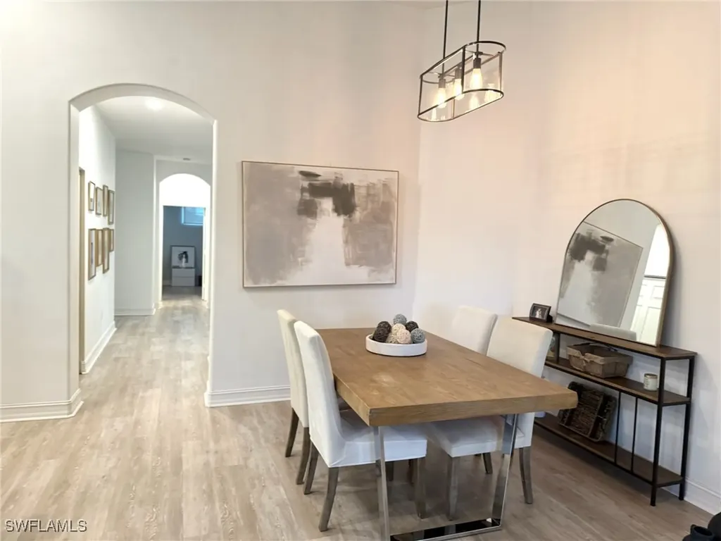 1252 Rialto Way Naples FL 34114