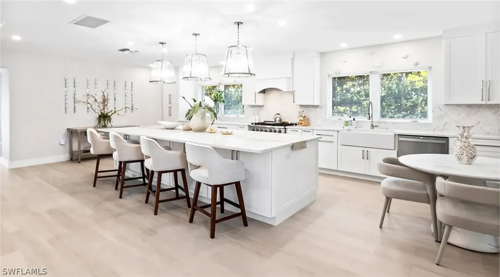 440 Kings Town Drive Naples FL 34102