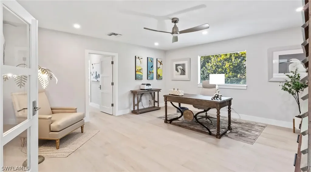 440 Kings Town Drive Naples FL 34102